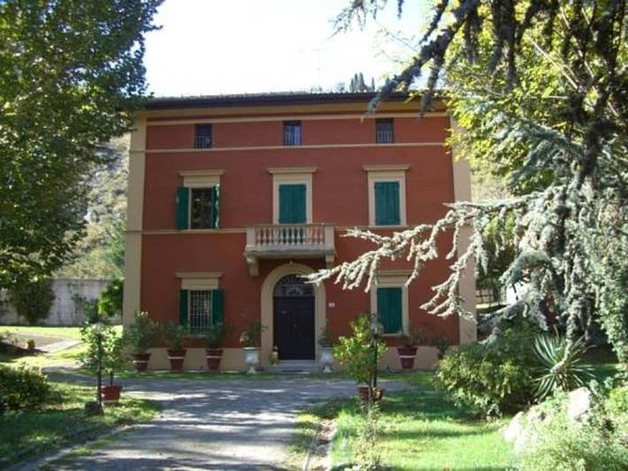Casa vacanza per 2 persone, con Balcone e Terrazza nonché Giardino e Panorama a Monte San Pietro
