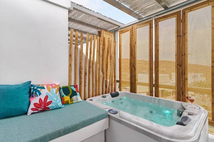 Location de vacances pour 2 personnes, avec terrasse et vue dans Κανάλα - 4