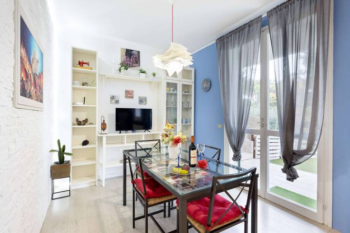 Appartamento intero, Grazioso loft moderno con vista mare sulle colline di Riccione in Riccione, Provincia di Rimini