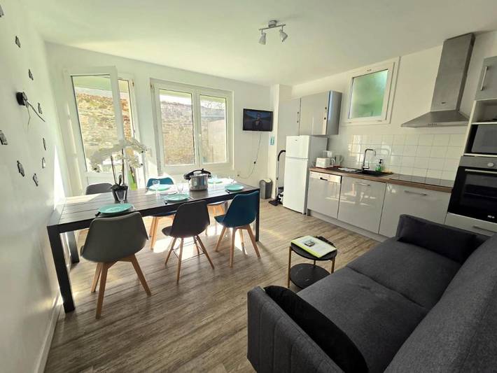 Appartement de vacances pour 5 personnes, avec jardin et jacuzzi