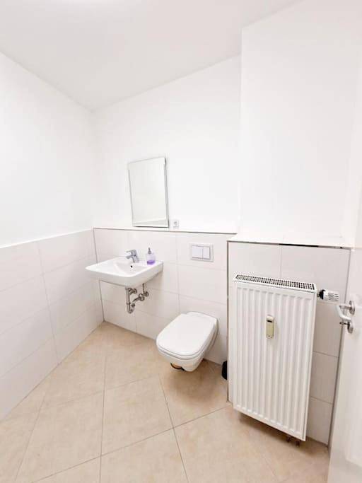 Ferienwohnung für 7 Personen, mit Balkon in SeaLife Berlin - 2