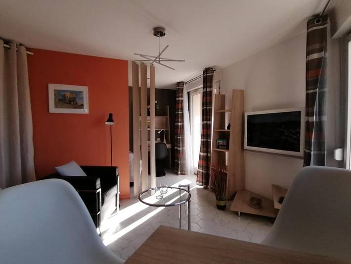 Gîte pour 2 personnes, avec balcon et vue dans Aeroport Toulouse - Blagnac