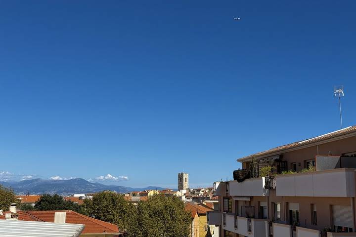 Studio entier, Antibes Centre Ville - Studio 2 personnes in Antibes, Côte méditerranéenne (France)