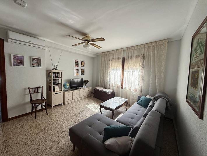 Gîte pour 5 personnes, avec terrasse à Móra d'Ebre - 2