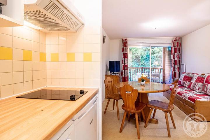 Gîte pour 2 personnes, avec terrasse et piscine à Saint-Lary-Soulan - 4