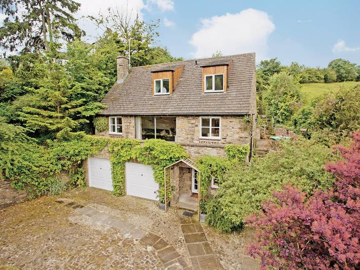 Log cabin for 6 people, with garden in Richmond (Yorkshire)