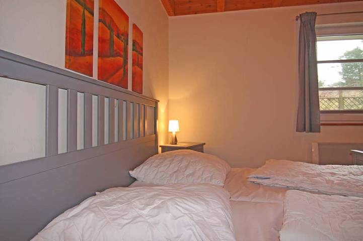 Ferienhaus für 8 Personen, mit Terrasse und Sauna in Trassenheide - 3
