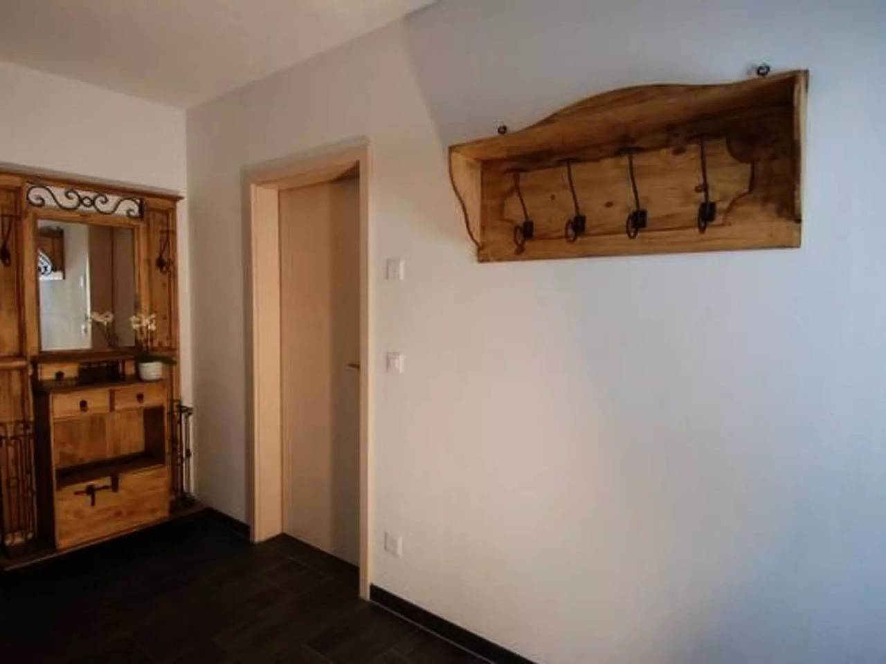 Appartamento intero, 3 Camere 2 Persone in Scuol, Lower Engadine