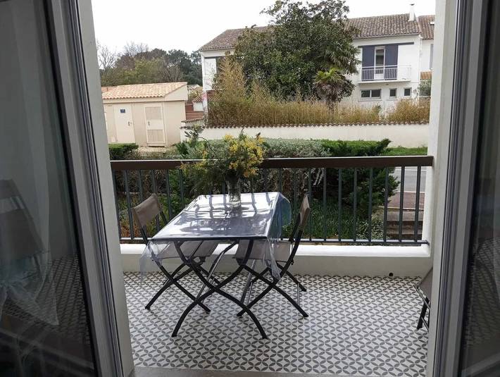 Gîte pour 3 personnes, avec piscine dans Vert Bois - 2