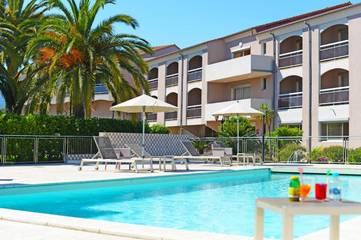 Hôtel pour 3 personnes, avec balcon et piscine à Lucciana