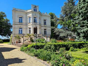 Cottage pour 2 personnes, avec jardin dans Gennes-Val-de-Loire