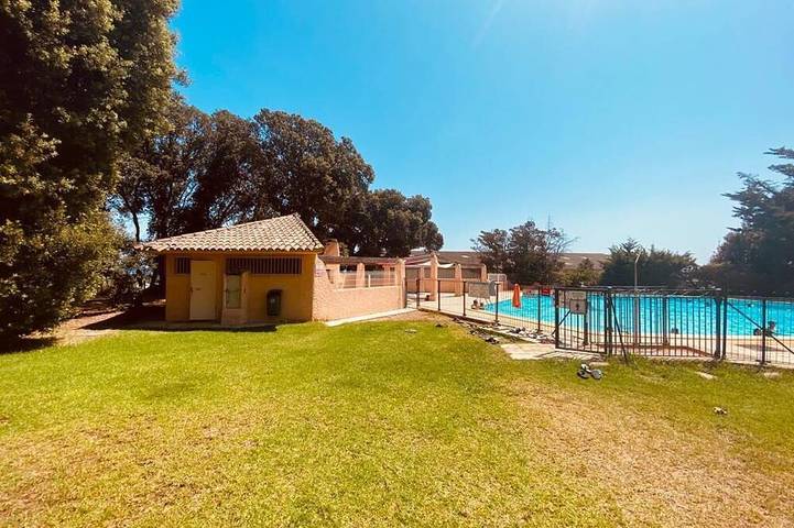 Location de vacances pour 7 personnes, avec piscine et jardin à Santa-Maria-Poggio - 4