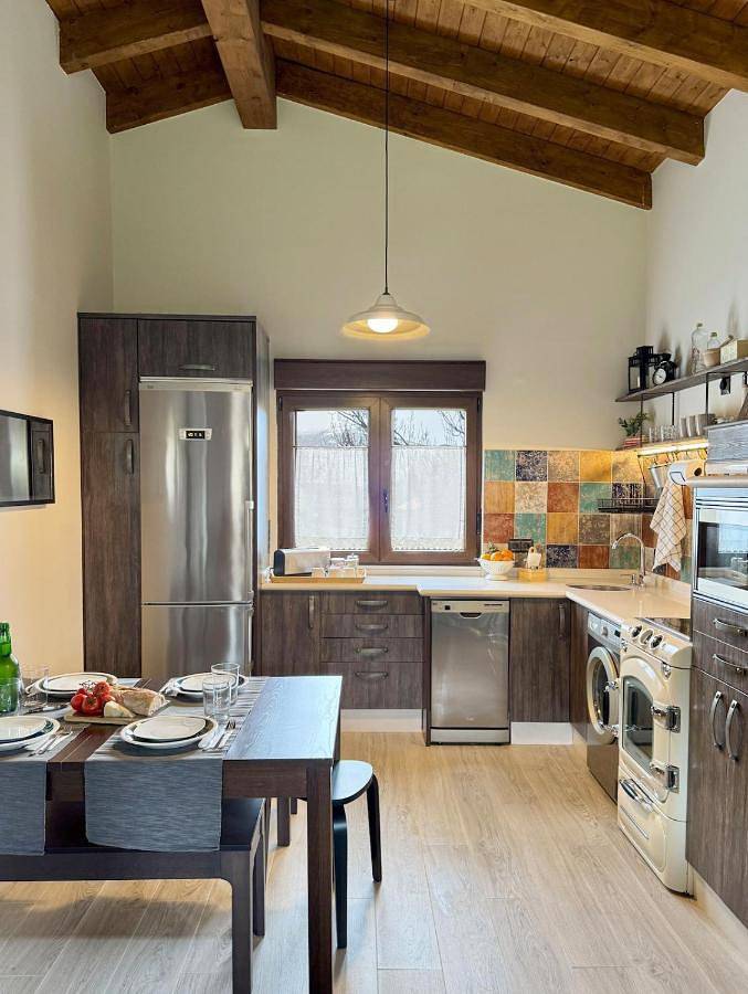 Casa rural para 4 personas, con Terraza además de Jardín y Vistas en Matallana de Torío - 2