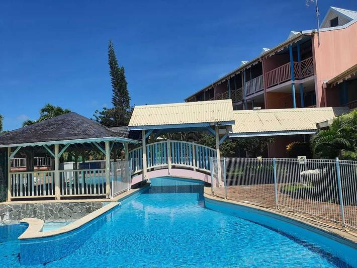 Studio pour 4 personnes, avec piscine