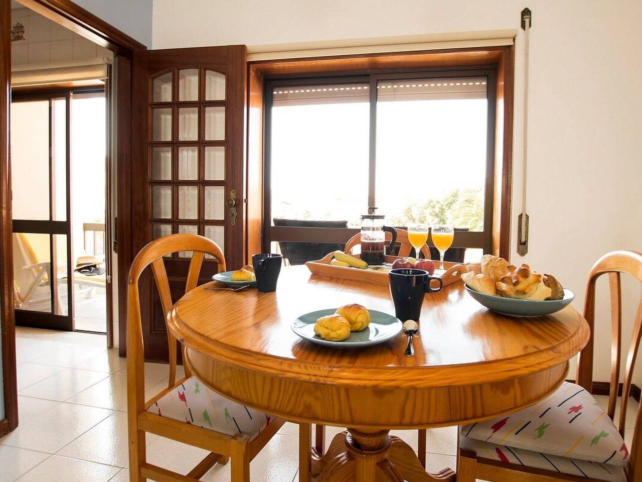 Apartamento inteiro, Haus der Scheinwerfer mit freier Garage in Praia da Barra, Gafanha da Nazaré