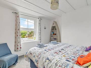 Holiday Home for 4 People in Looe, Cornwall, Photo 3