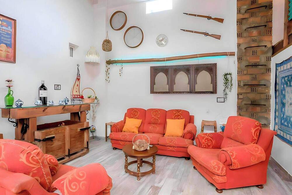 Casa Grande con piscina para familias in Vegas del Genil, Provincia de Granada