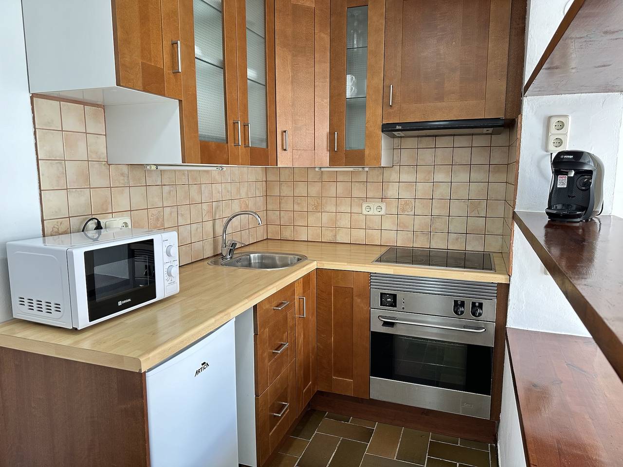 Entire apartment, Agi Porthos in Roses Centre, Roses