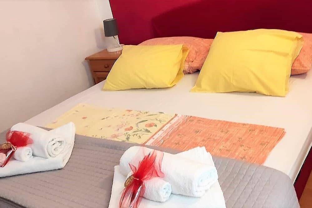 Entire apartment, Charming apartment in centar od Supetar in Supetar, Brac