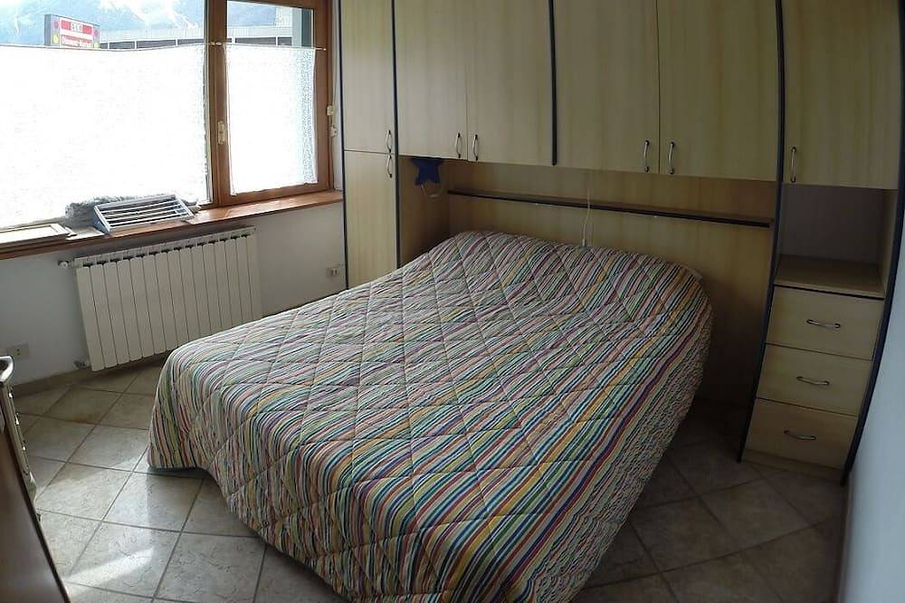 Appartamento intero, Appartamento 90 mq. 8-12 posti letto sulle piste da sci a Cervinia in Cervinia Cielo Alto, Valtournenche