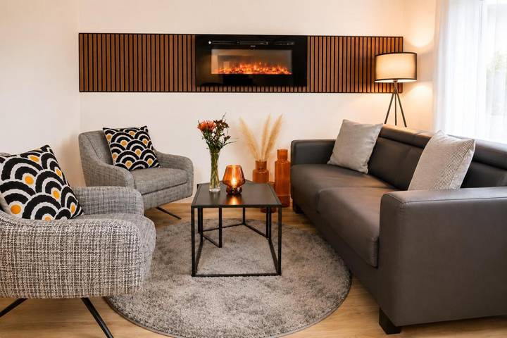 Ferienwohnung für 4 Personen, mit Balkon und Terrasse sowie Ausblick in Libori Paderborn