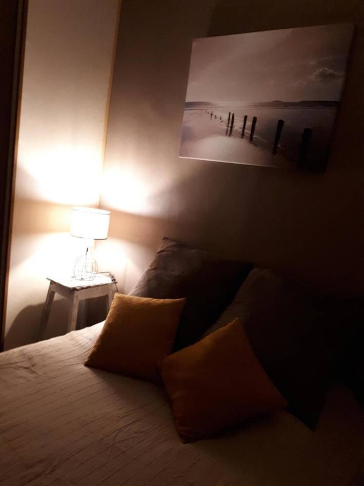 Chambre d’hôte pour 5 personnes, avec Balcon et Terrasse ainsi que Jardin et Vue à Flassans-sur-Issole
