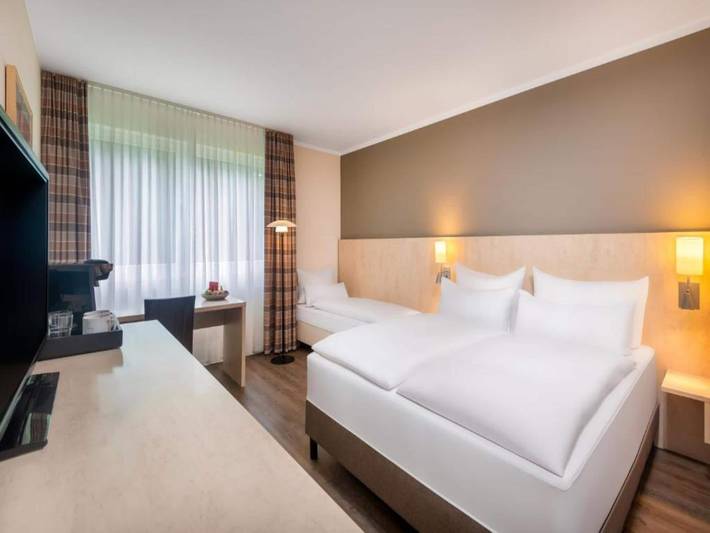 Ferienwohnung für 3 Personen, mit Terrasse und Garten in Bielefeld - 3