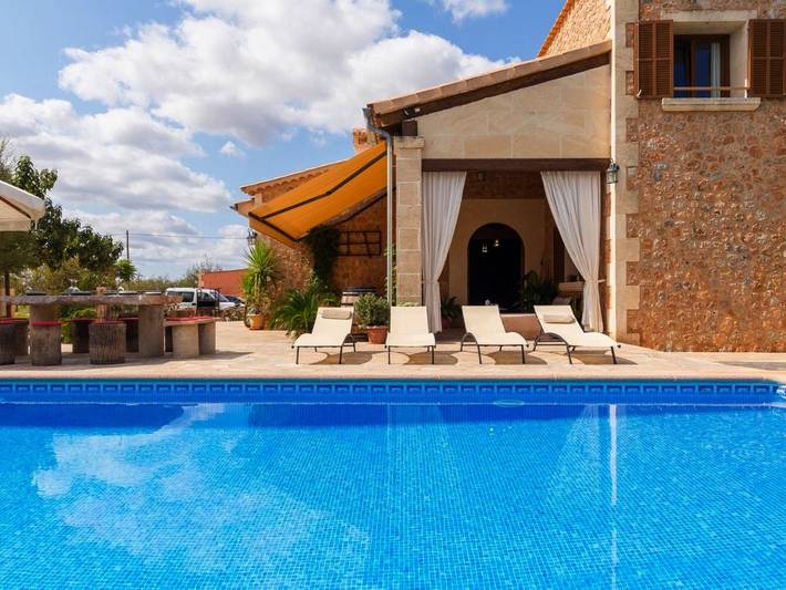 Villa für 8 Personen, mit Terrasse und Garten sowie Pool auf Mallorca