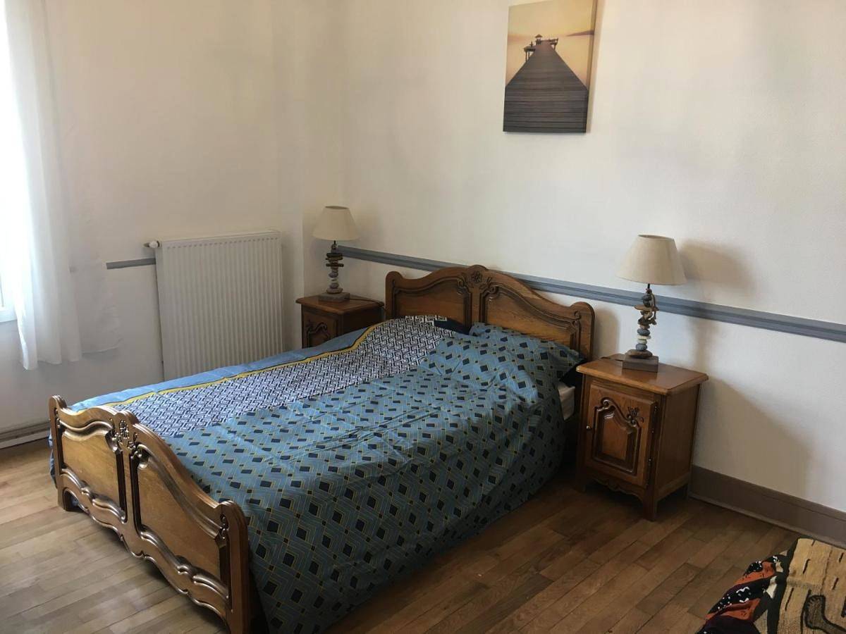 Appartement entier, Apartment in Saint-Aignan, Région de Romorantin-Lanthenay