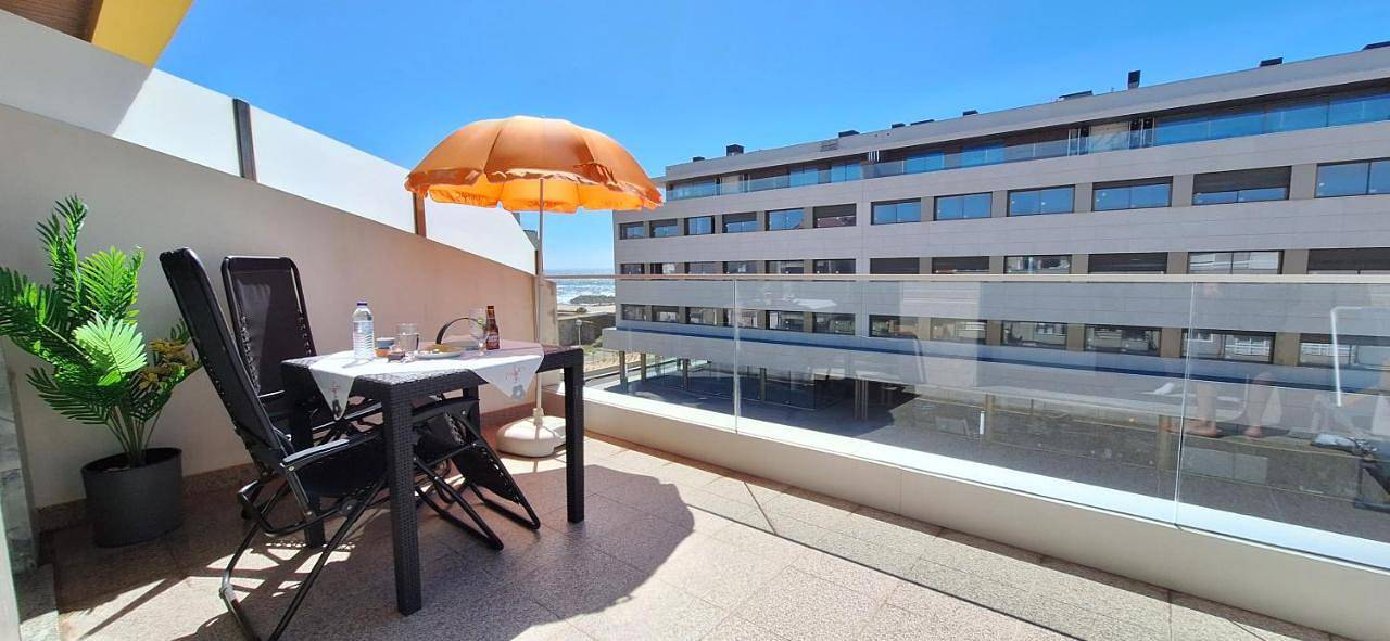 Apartamento inteiro, One-Bedroom Apartment in Vila do Conde, Distrito do Porto