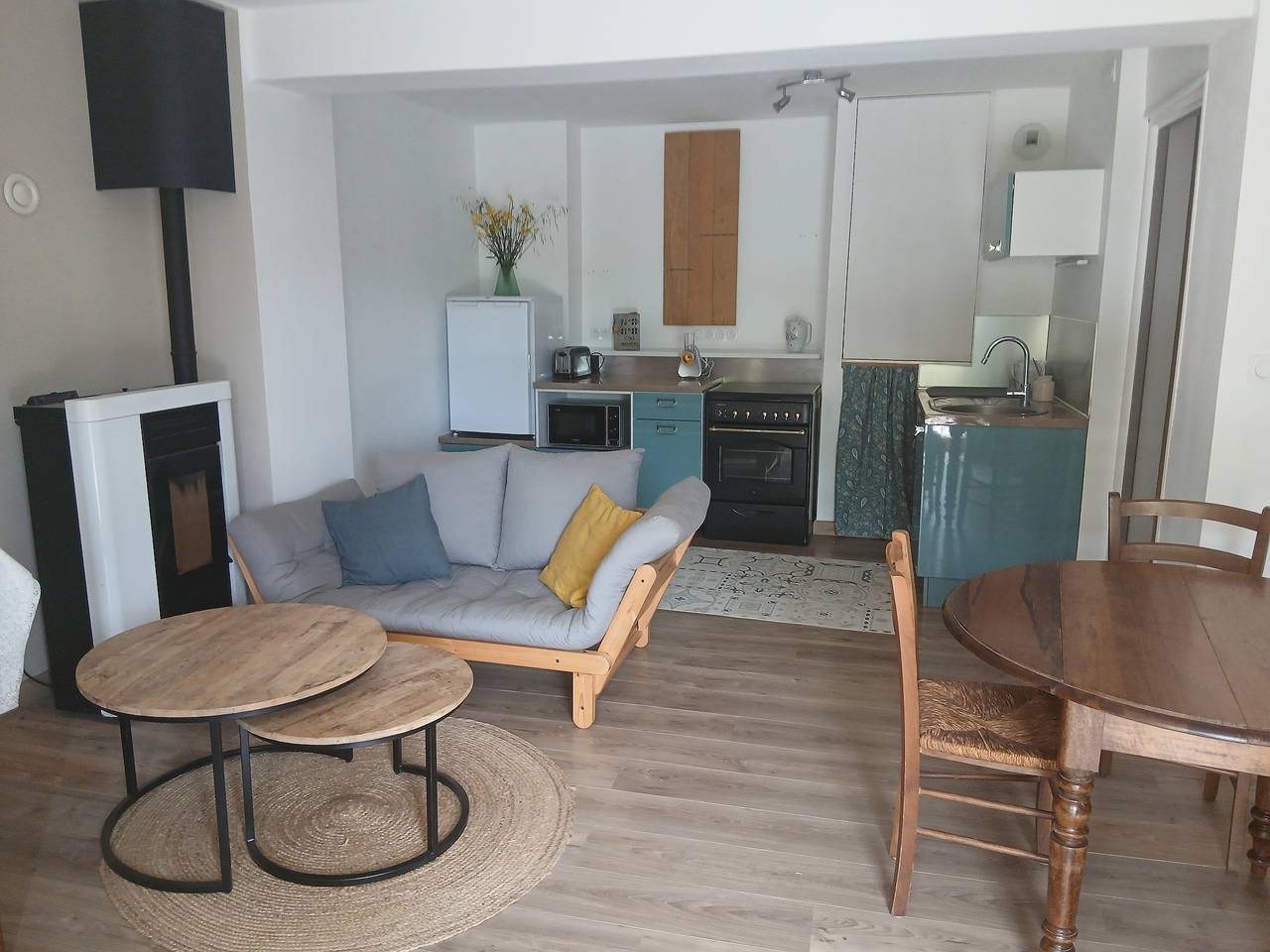 Gîte « La Peyrolle » avec terrasse privée, jardin et Wi-Fi in Aouste-sur-Sye, Région de Die