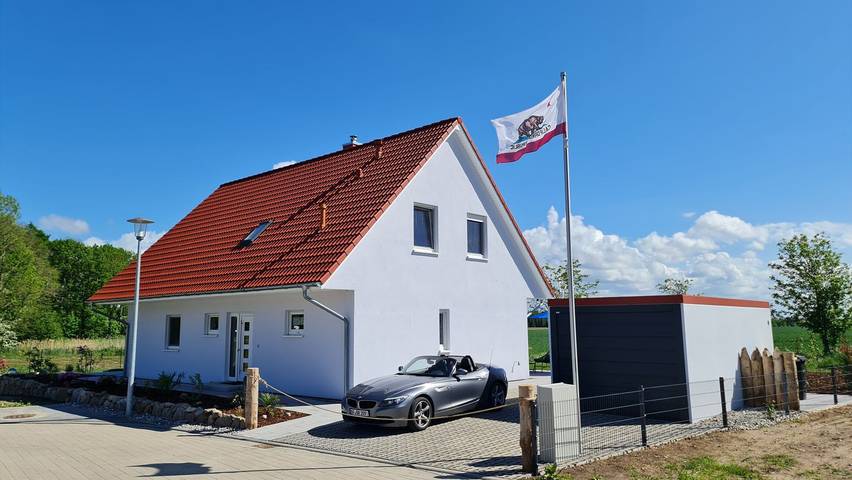Ferienhaus für 8 Personen, mit Garten in Biendorf