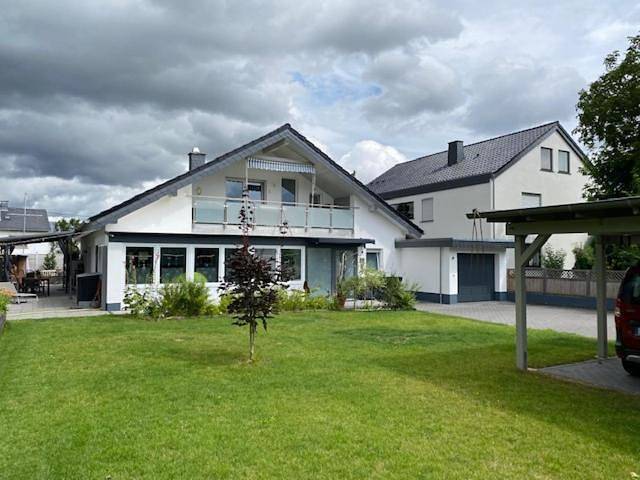 Ferienwohnung für 4 Personen, mit Balkon und Garten