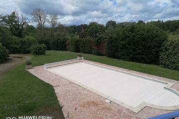 Location de vacances pour 10 personnes, avec jardin à Saint-Benoît-du-Sault