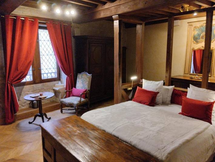 Location de vacances pour 4 personnes, avec terrasse et jardin à Châteauneuf (Côte-d'Or) - 2