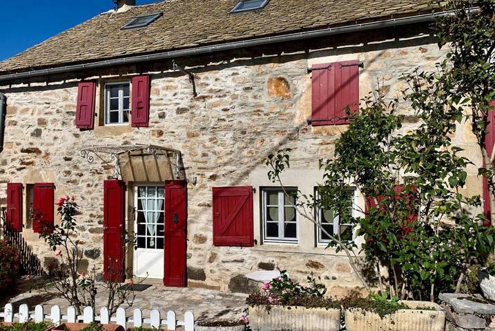Gîte pour 4 personnes, avec vue ainsi que jardin et terrasse dans Les Salces - 4