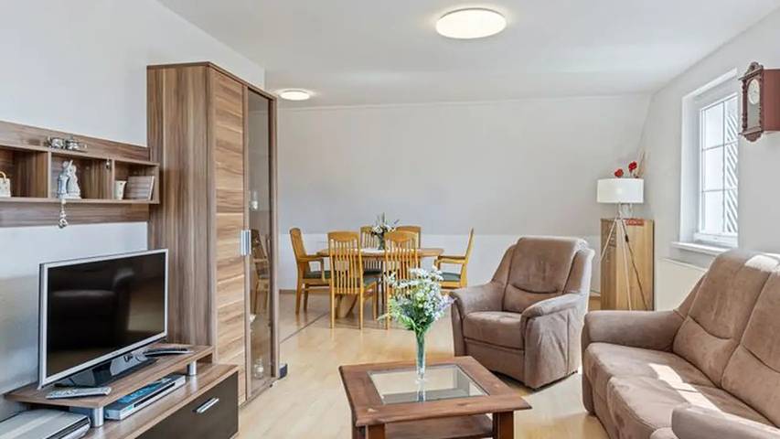 Ferienwohnung für 6 Personen, mit Garten in Kröpelin - 4