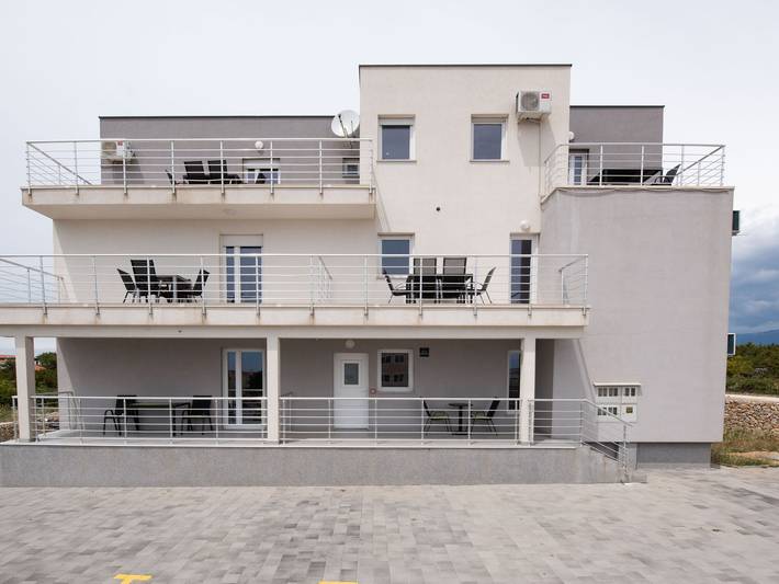 Vakantiewoning voor 6 personen op Pag