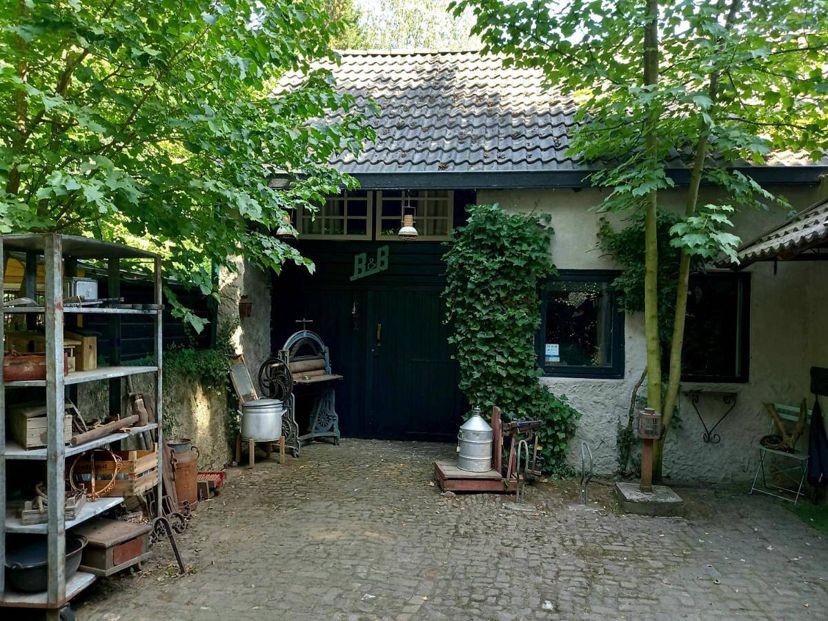 B&B Wood, Food & More in Alphen, Nordbrabant