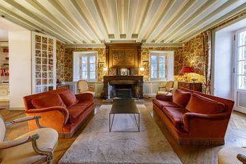 Villa for 14 People in Val-du-Layon, Loire Valley, Photo 1