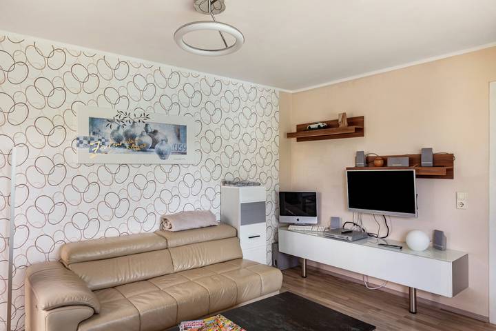 Ferienhaus für 4 Personen, mit Garten und Sauna sowie Seeblick in Saaleland - 4