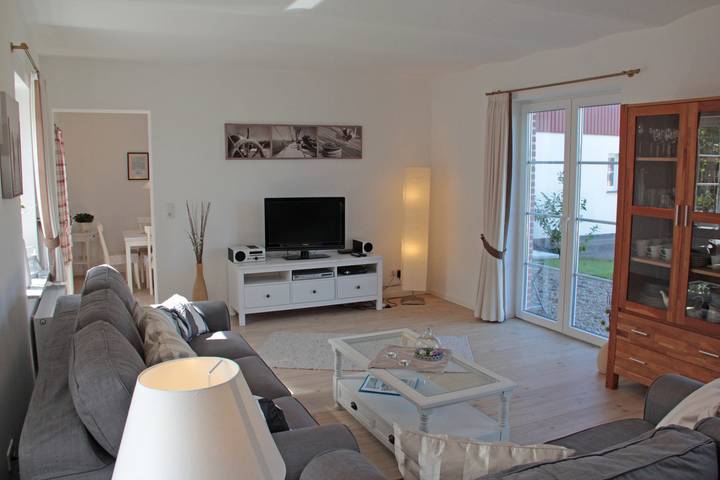 Ferienhaus für 4 Personen, mit Garten und Ausblick in Boren - 3