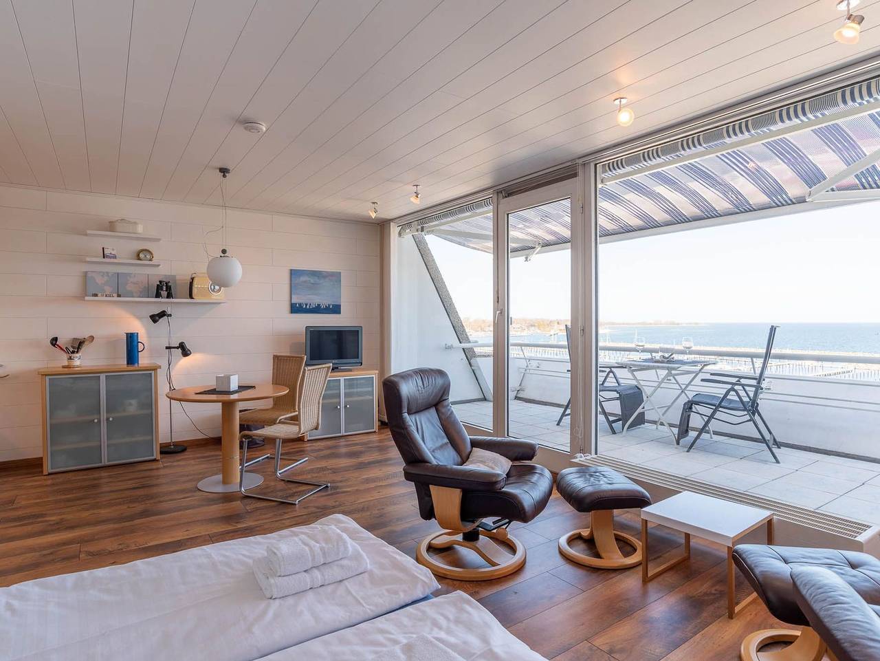 Ganze Ferienwohnung, Hafen & Strand in Kieler Förde, Kiel