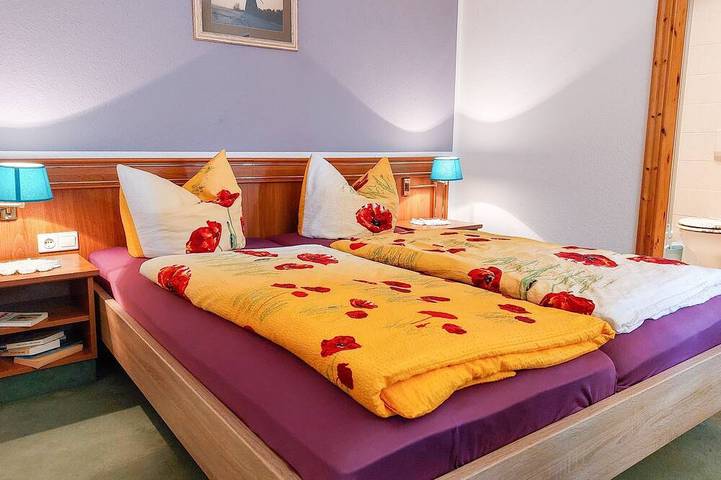 Bed and breakfast for 3 people, with garden - 1