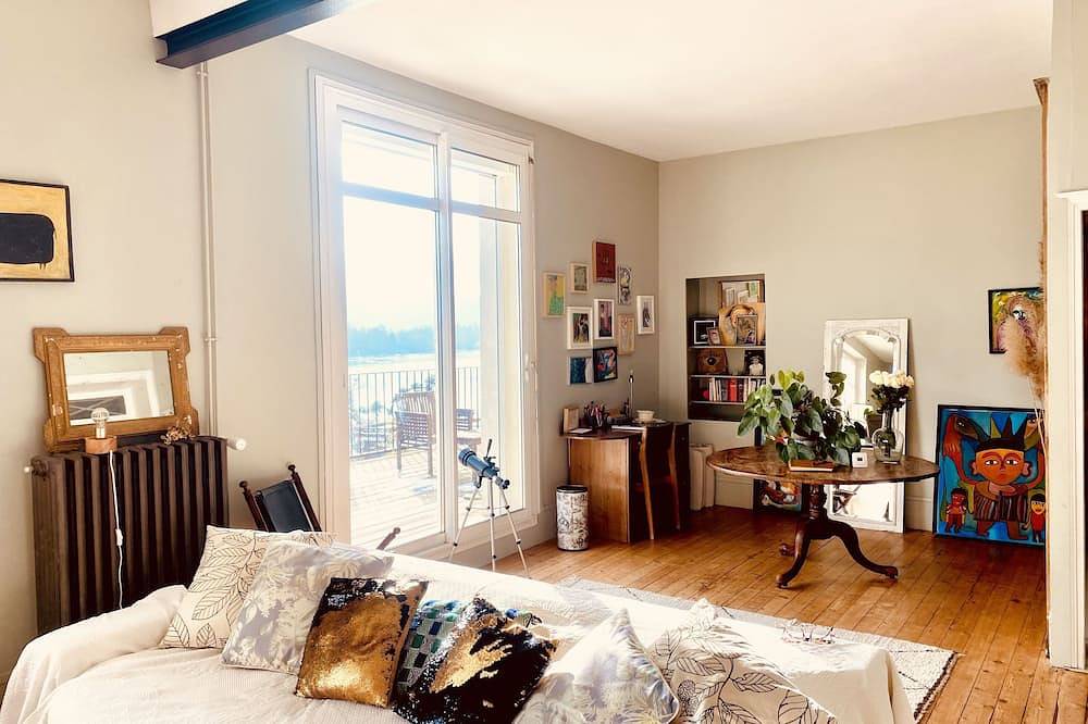 Maison familiale en bord de Seine, confort et vues exceptionnels, Paris à 1H15 in Muids, Région de Les Andelys