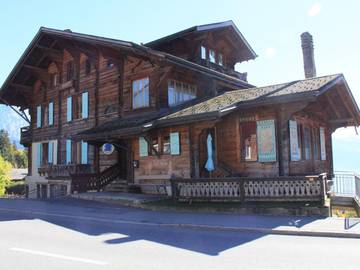 Gîte pour 6 personnes, avec balcon et jardin dans Chesières