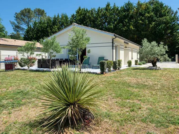 Maison 4 Personnes in Lesparre-Médoc, Regionaler Naturpark Médoc