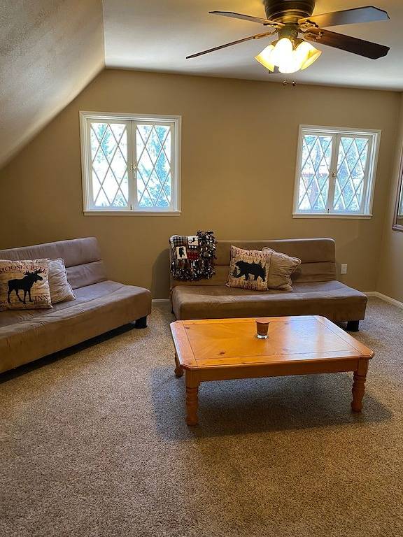 Log Cabin for 10 Guests in Big Bear Lake, San Bernardino County