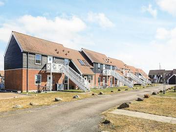Gîte pour 4 personnes, avec terrasse dans Borre