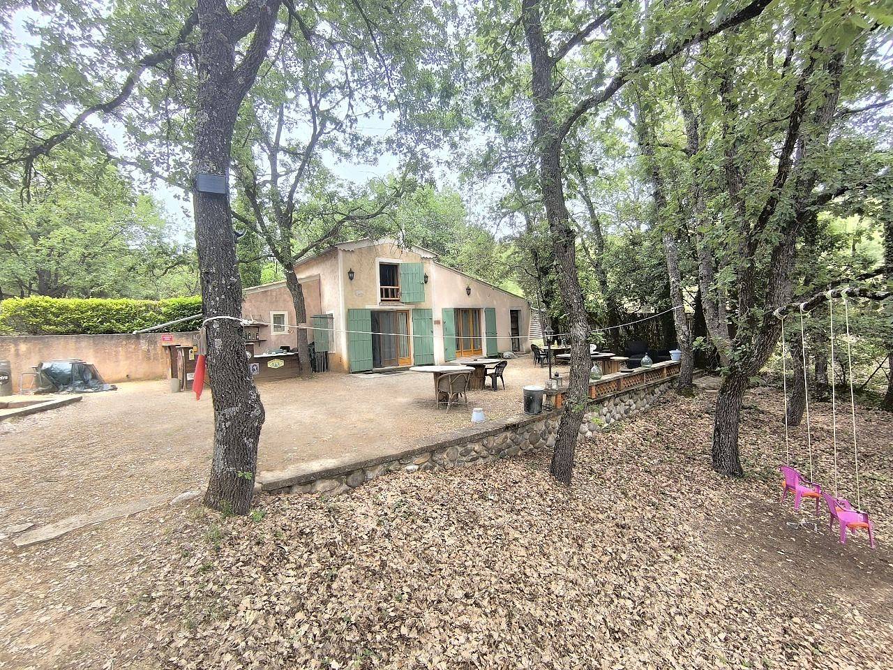 Le Bastidon d'Esparron in Esparron-de-Verdon, Parc naturel régional du Verdon